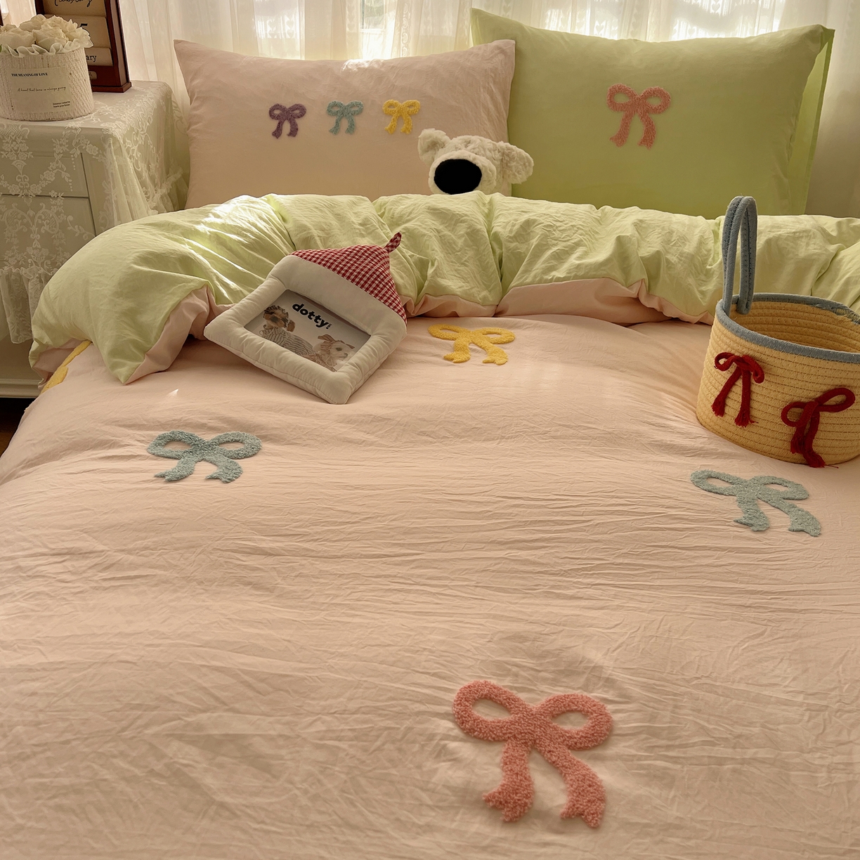 91家纺网 家纺一手货源 找家纺 顾里家纺 2025新款韩系蝴蝶结云朵棉毛巾绣套件四件套-少女梦想 少女梦想（粉绿）