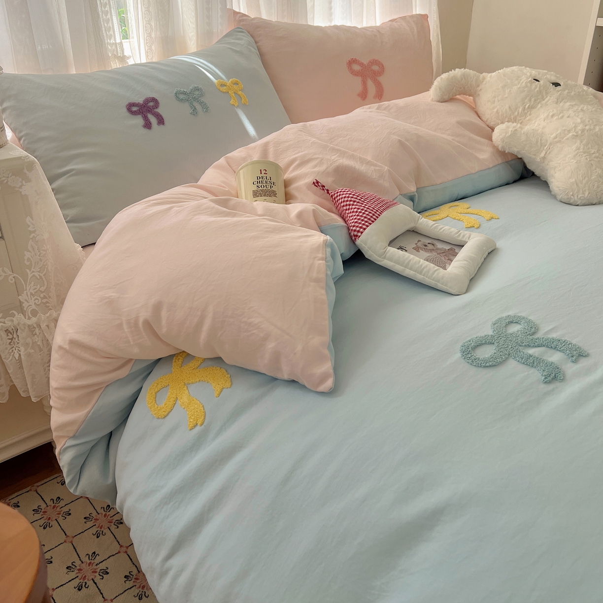 91家纺网 家纺一手货源 找家纺 顾里家纺 2025新款韩系蝴蝶结云朵棉毛巾绣套件四件套-少女梦想 少女梦想（蓝）