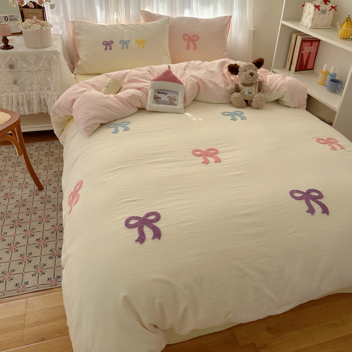 91家纺网 家纺一手货源 找家纺 顾里家纺 2025新款韩系蝴蝶结云朵棉毛巾绣套件四件套-少女梦想 少女梦想（米）