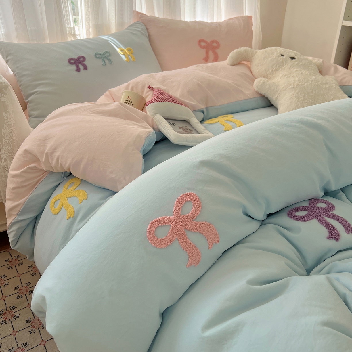 91家纺网 家纺一手货源 找家纺 顾里家纺 2025新款韩系蝴蝶结云朵棉毛巾绣套件四件套-少女梦想 少女梦想（蓝）