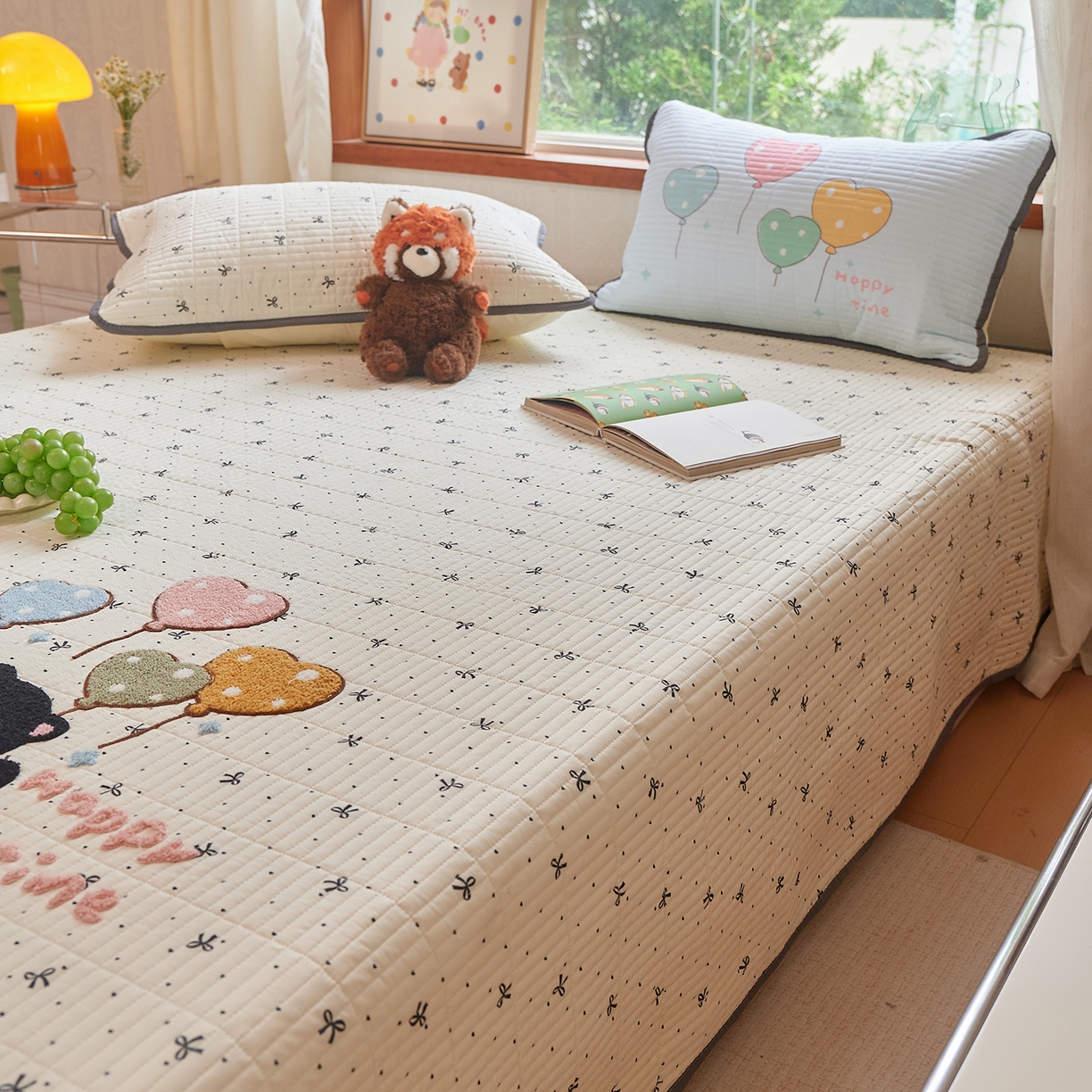 91家纺网 家纺一手货源 找家纺 鑫喜莱家纺 2025新款云朵棉毛巾绣床盖三件套 云朵猫