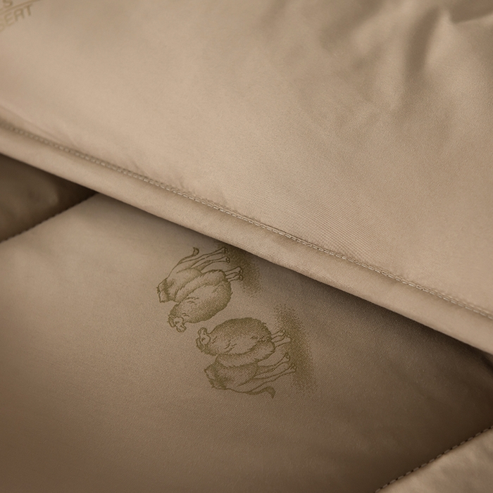 91家纺网 家纺一手货源 找家纺 莱宁被业 2025新款经典臻品驼毛被加厚保暖冬被学生被子春秋被芯 沙洲驼