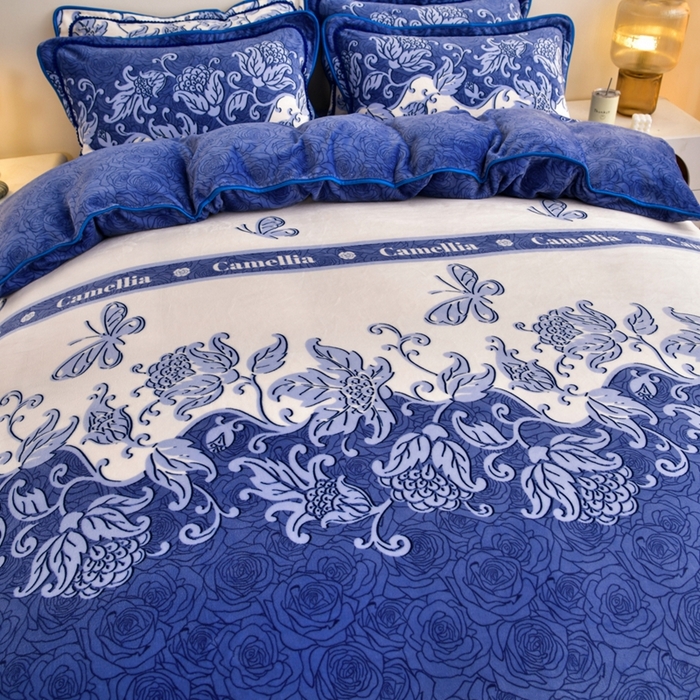 91家纺网 家纺一手货源 找家纺 （总）芯诗曼2025新款8.5斤直播热款高克重牛奶绒法莱绒水晶金貂法莱绒四件套