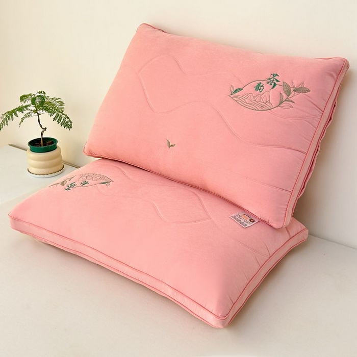 91家纺网 家纺一手货源 找家纺 永乐枕芯 2025新款亲肤纯色橘夏-茶韵枕枕头枕芯 粉色