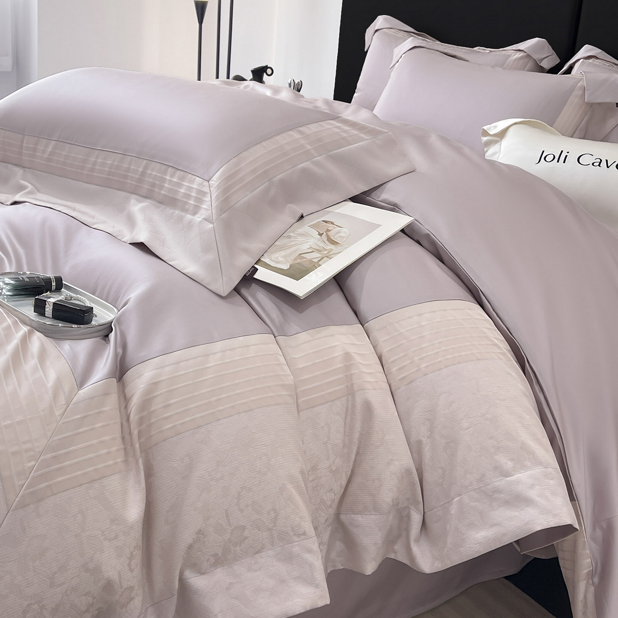 91家纺网 家纺一手货源 找家纺 （总）2025新款秋冬A类贡缎提花长绒棉四件套全棉纯棉轻奢风重工拼接被套纯色床单床笠高端床上用品-莫黛