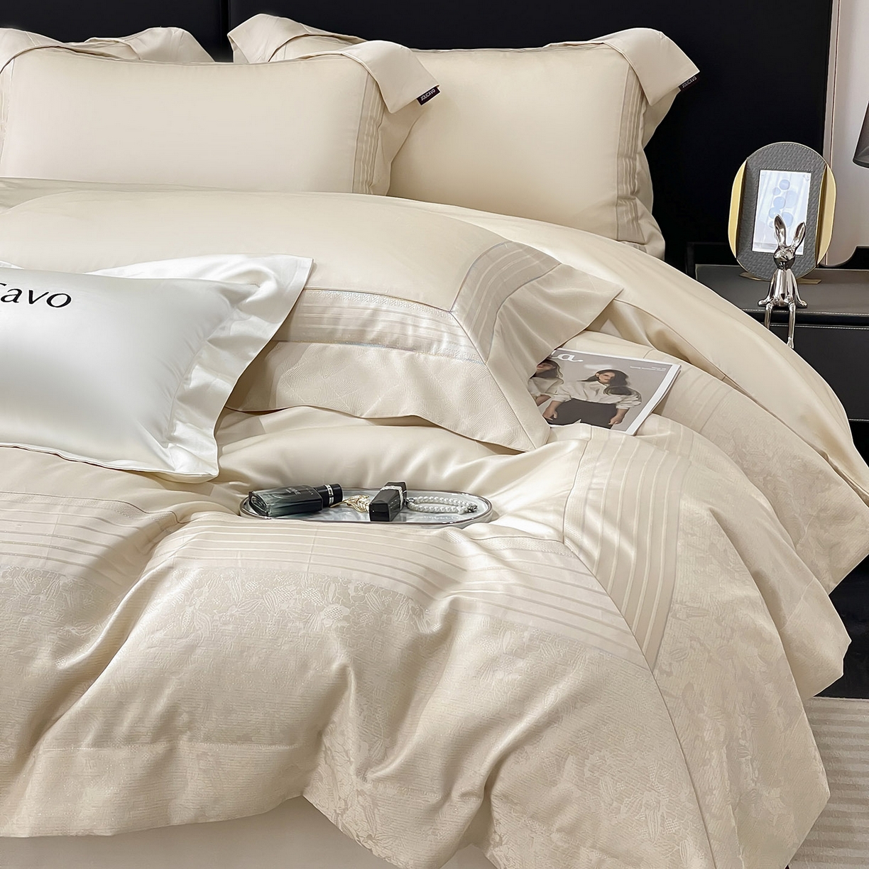 91家纺网 家纺一手货源 找家纺 2025新款秋冬A类贡缎提花长绒棉四件套全棉纯棉轻奢风重工拼接被套纯色床单床笠高端床上用品-莫黛 莫黛-疏影金