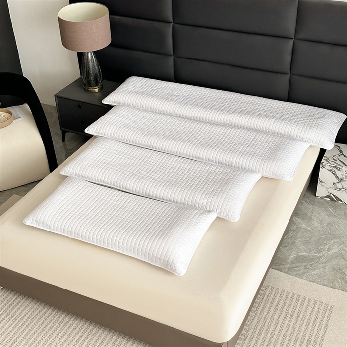 91家纺网 家纺一手货源 找家纺 （总）梵希良品家纺 2025新款双人纯棉枕芯保护套酒店绗缝三层夹棉防水枕头隔离层长枕套