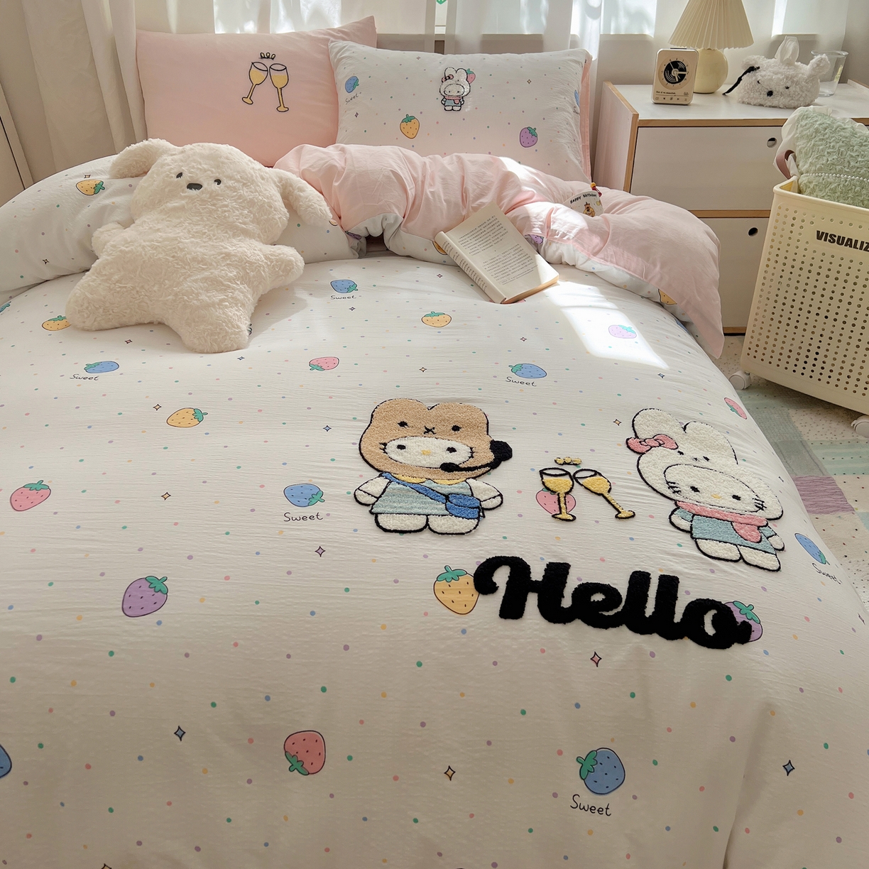 91家纺网 家纺一手货源 找家纺 顾里家纺 2025新款ins可爱毛巾绣云朵棉套件四件套 情侣兔