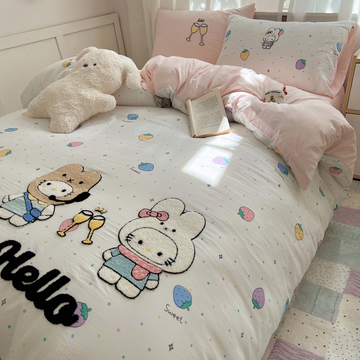 91家纺网 家纺一手货源 找家纺 顾里家纺 2025新款ins可爱毛巾绣云朵棉套件四件套 情侣兔