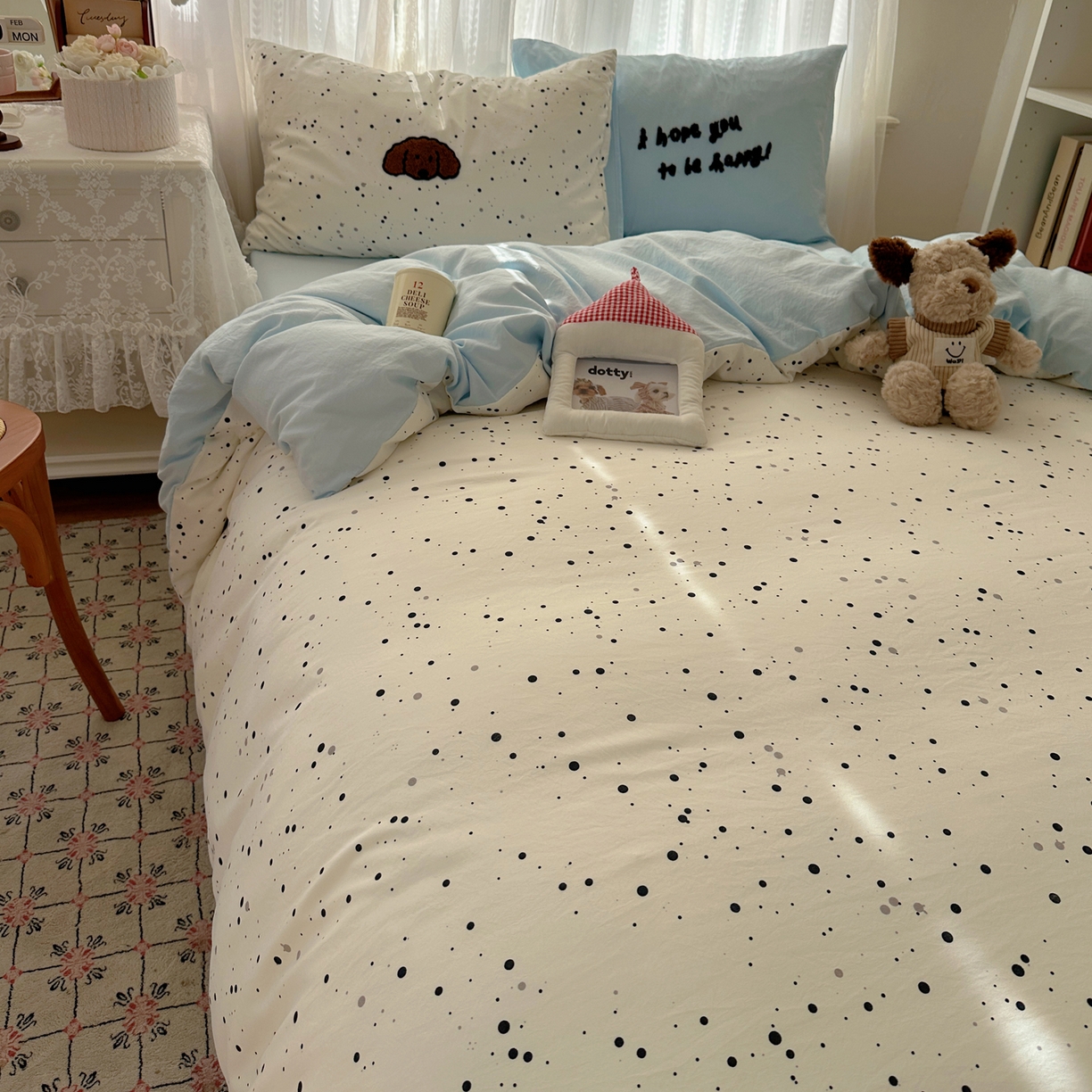 91家纺网 家纺一手货源 找家纺 顾里家纺 2025新款ins可爱毛巾绣云朵棉套件四件套 点点狗