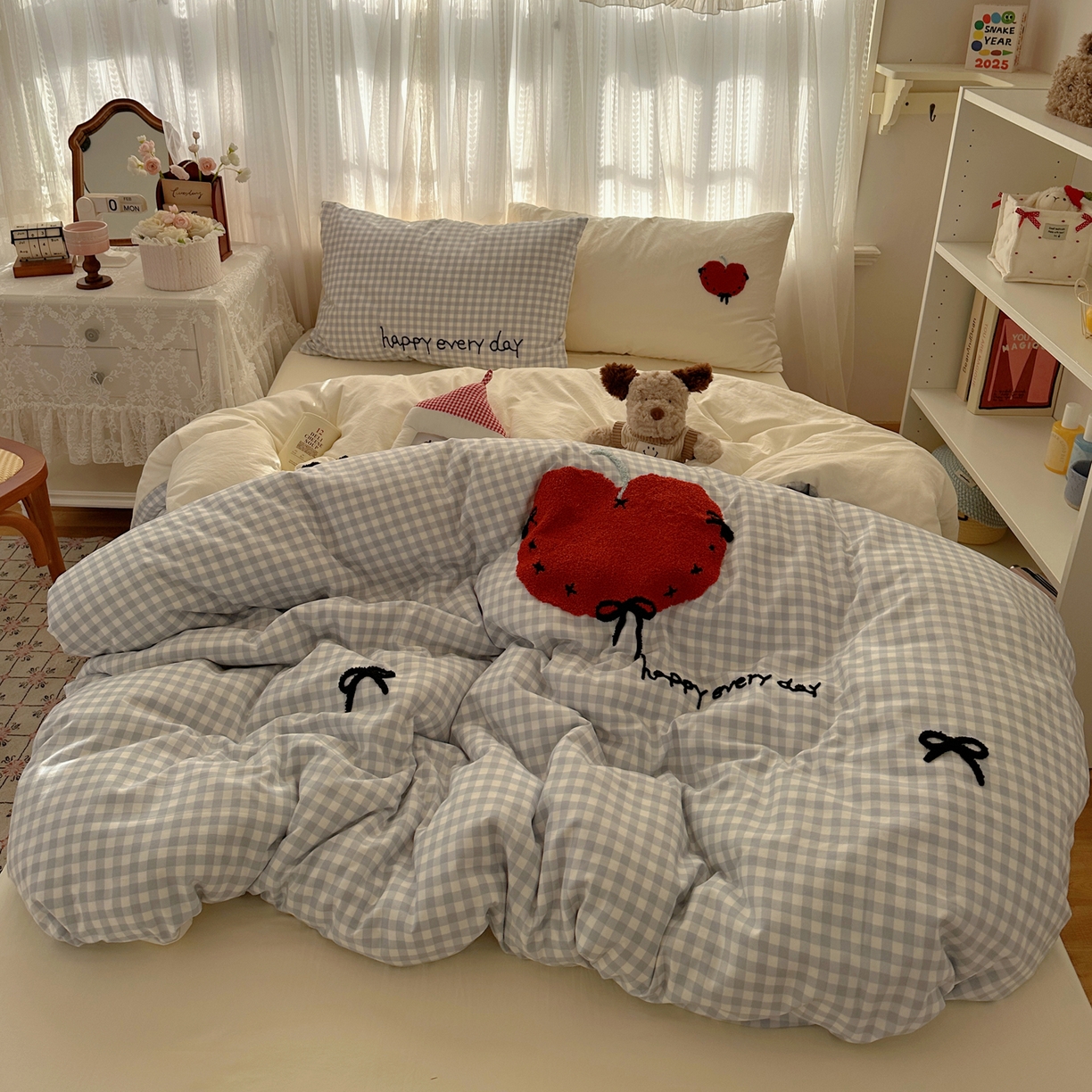 91家纺网 家纺一手货源 找家纺 顾里家纺 2025新款ins可爱毛巾绣云朵棉套件四件套 心之光