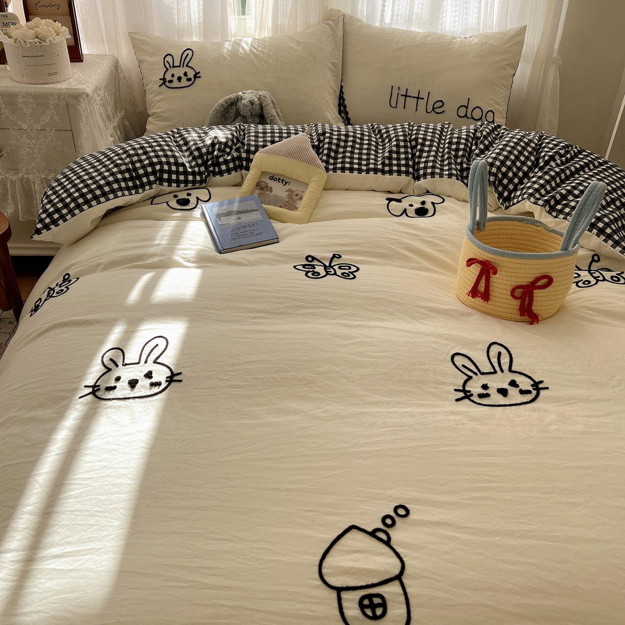 91家纺网 家纺一手货源 找家纺 顾里家纺 2025新款ins可爱毛巾绣云朵棉套件四件套 童心屋