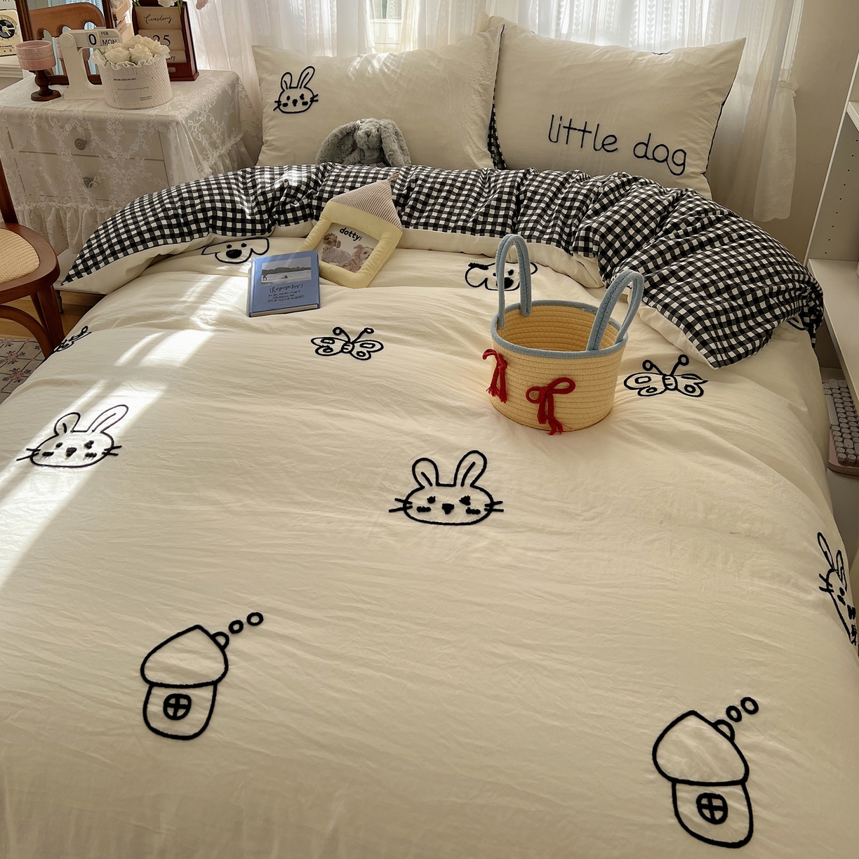 91家纺网 家纺一手货源 找家纺 顾里家纺 2025新款ins可爱毛巾绣云朵棉套件四件套 童心屋