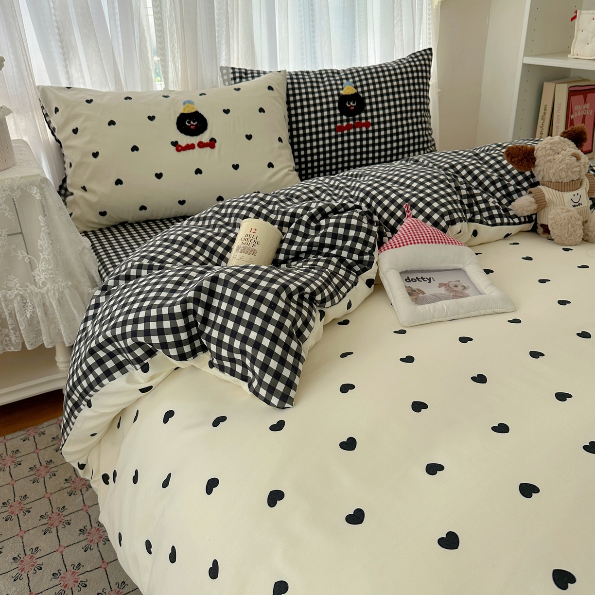 91家纺网 家纺一手货源 找家纺 顾里家纺 2025新款ins可爱毛巾绣云朵棉套件四件套 大眼怪