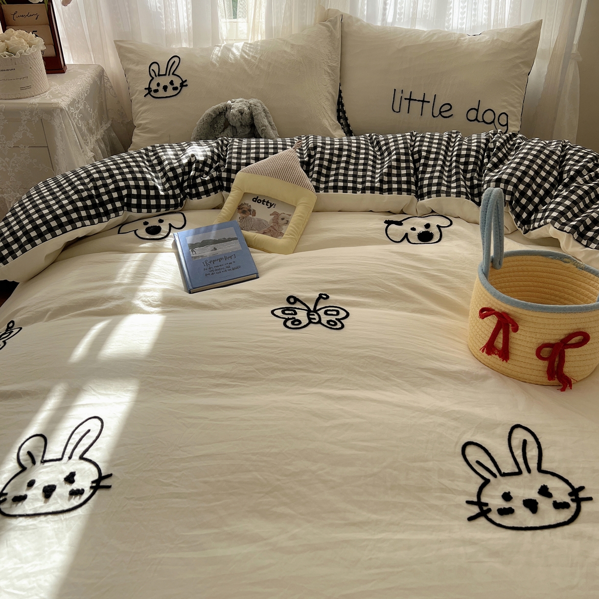 91家纺网 家纺一手货源 找家纺 顾里家纺 2025新款ins可爱毛巾绣云朵棉套件四件套 童心屋