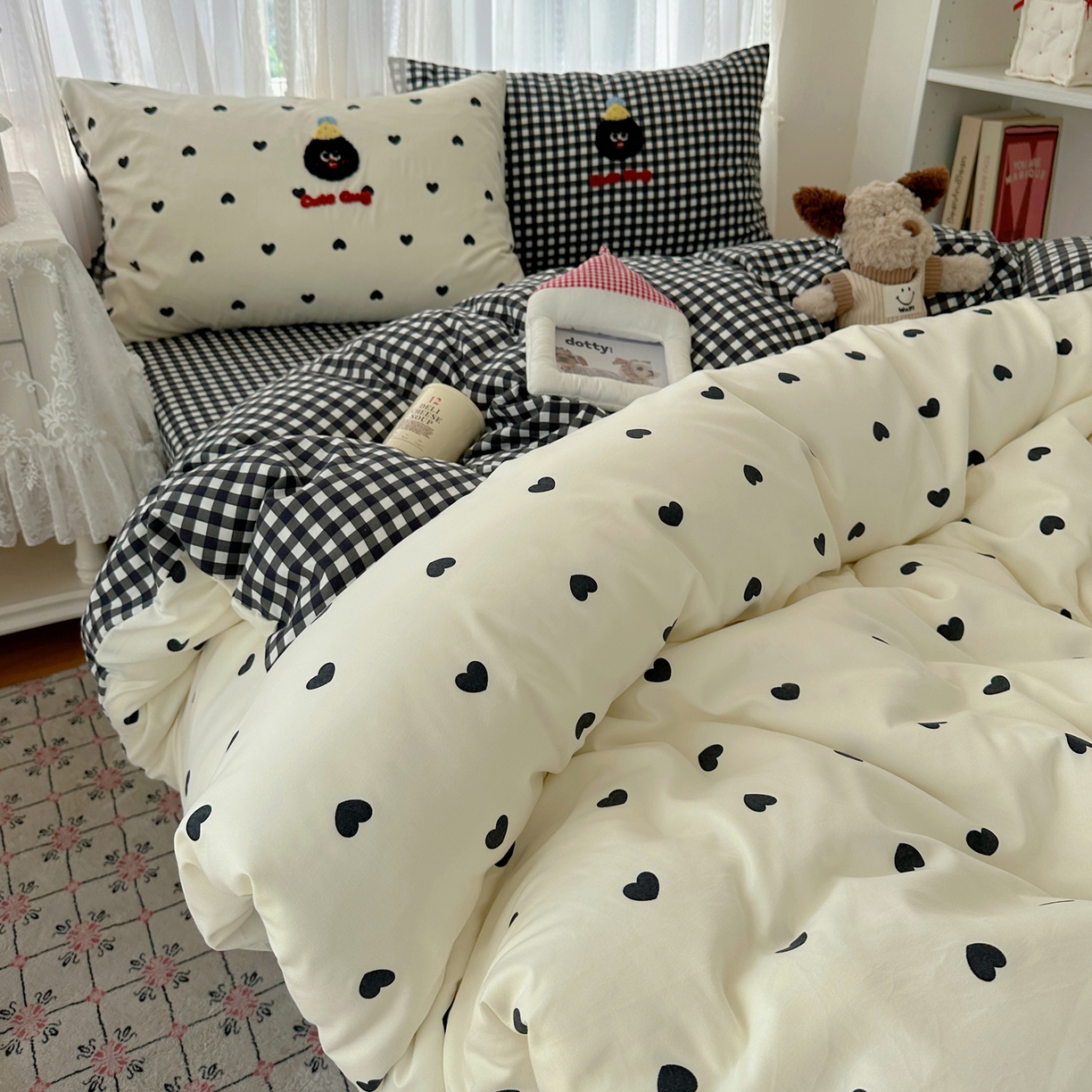 91家纺网 家纺一手货源 找家纺 顾里家纺 2025新款ins可爱毛巾绣云朵棉套件四件套 大眼怪