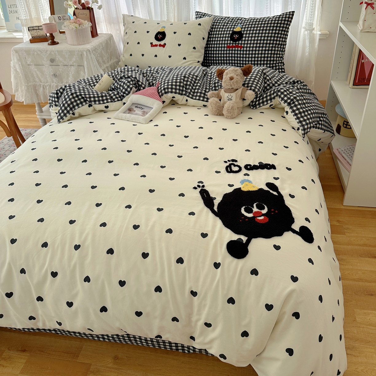 91家纺网 家纺一手货源 找家纺 顾里家纺 2025新款ins可爱毛巾绣云朵棉套件四件套 大眼怪