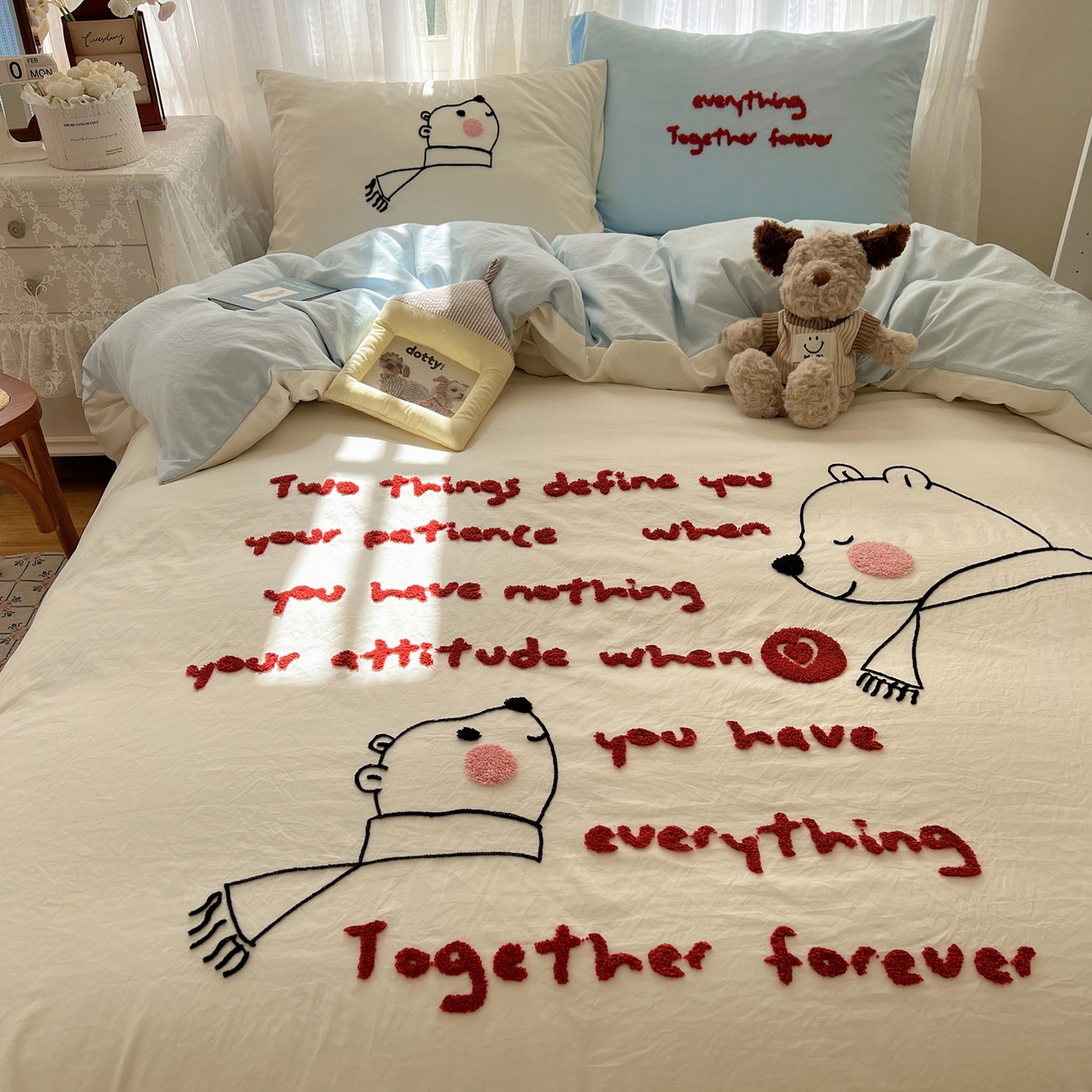 91家纺网 家纺一手货源 找家纺 顾里家纺 2025新款ins可爱毛巾绣云朵棉套件四件套 情书