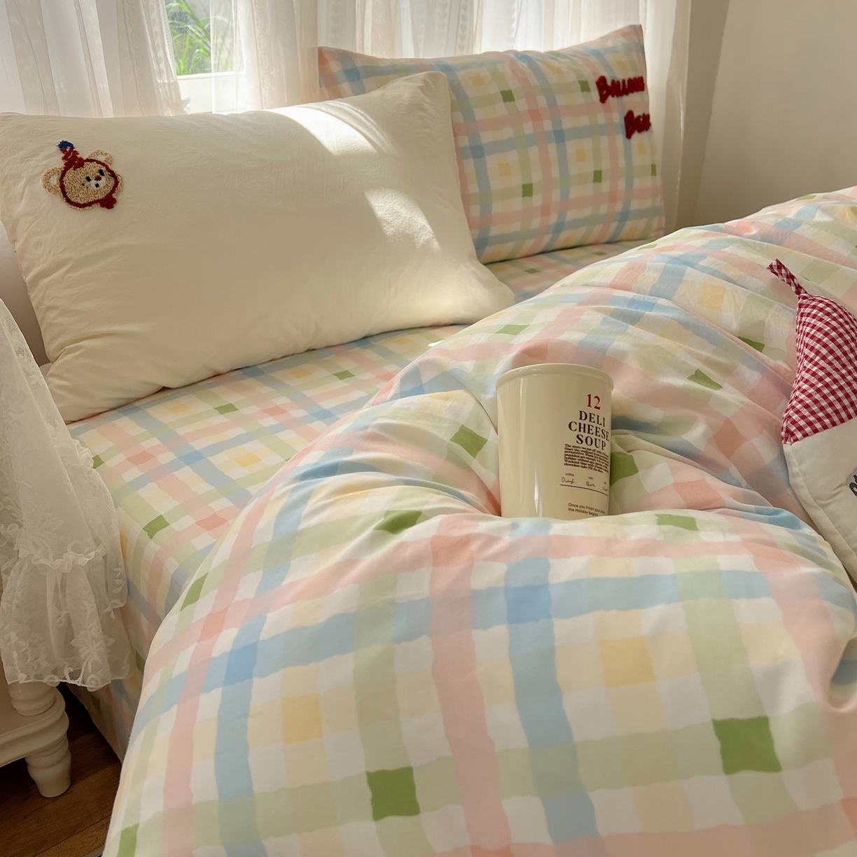 91家纺网 家纺一手货源 找家纺 顾里家纺 2025新款ins可爱毛巾绣云朵棉套件四件套 气球小熊