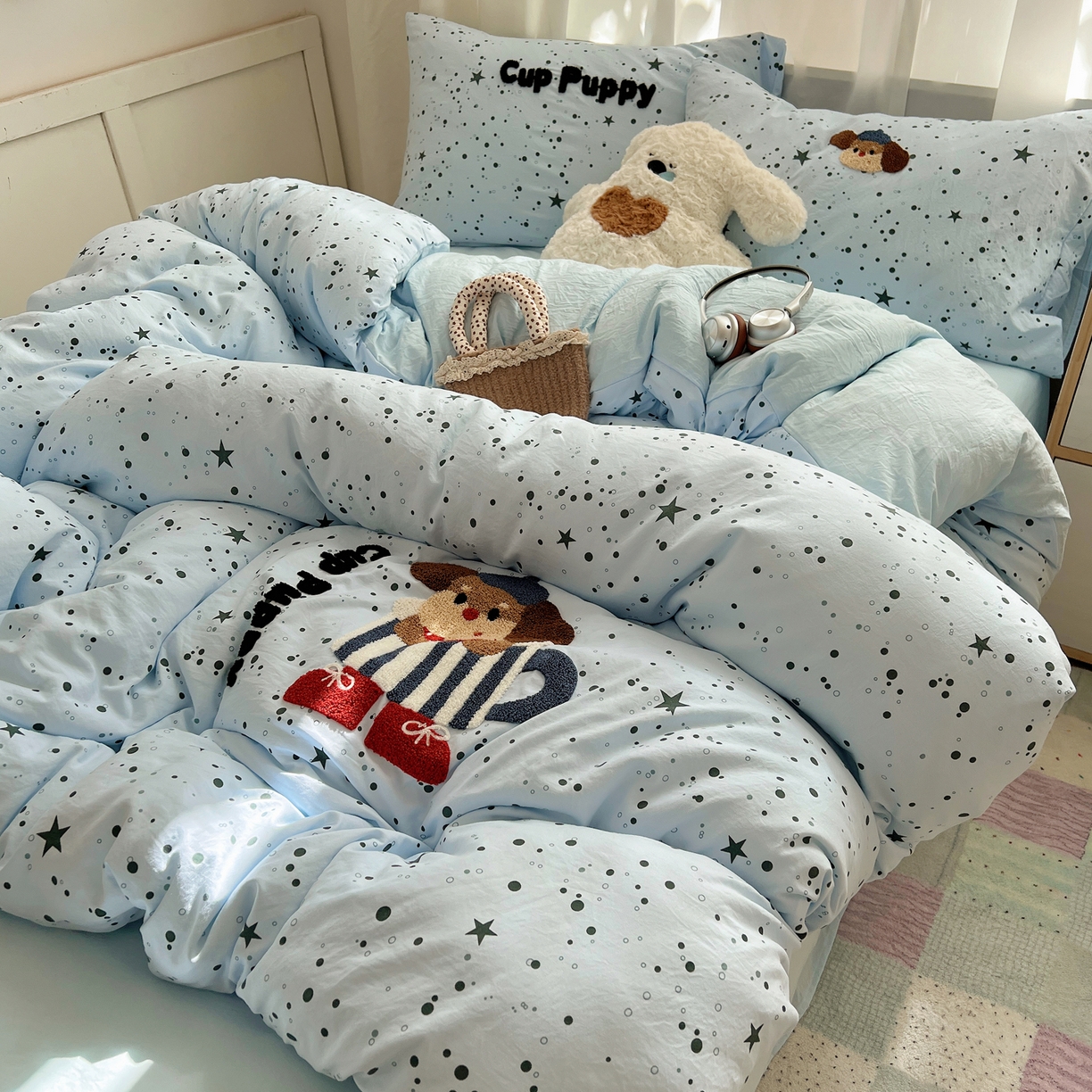 91家纺网 家纺一手货源 找家纺 顾里家纺 2025新款ins可爱毛巾绣云朵棉套件四件套 杯子小狗