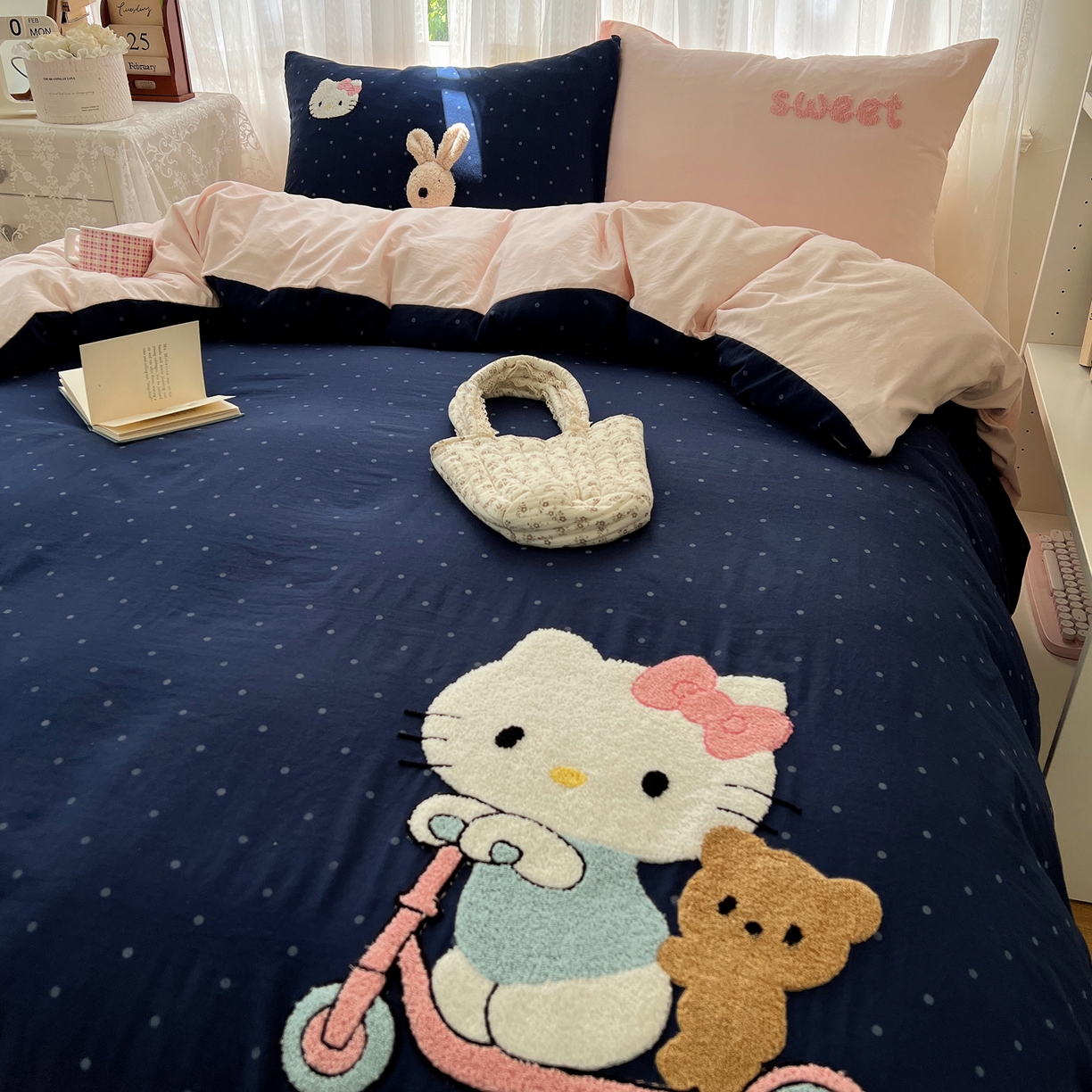 91家纺网 家纺一手货源 找家纺 顾里家纺 2025新款ins可爱毛巾绣云朵棉套件四件套 滑板小猫