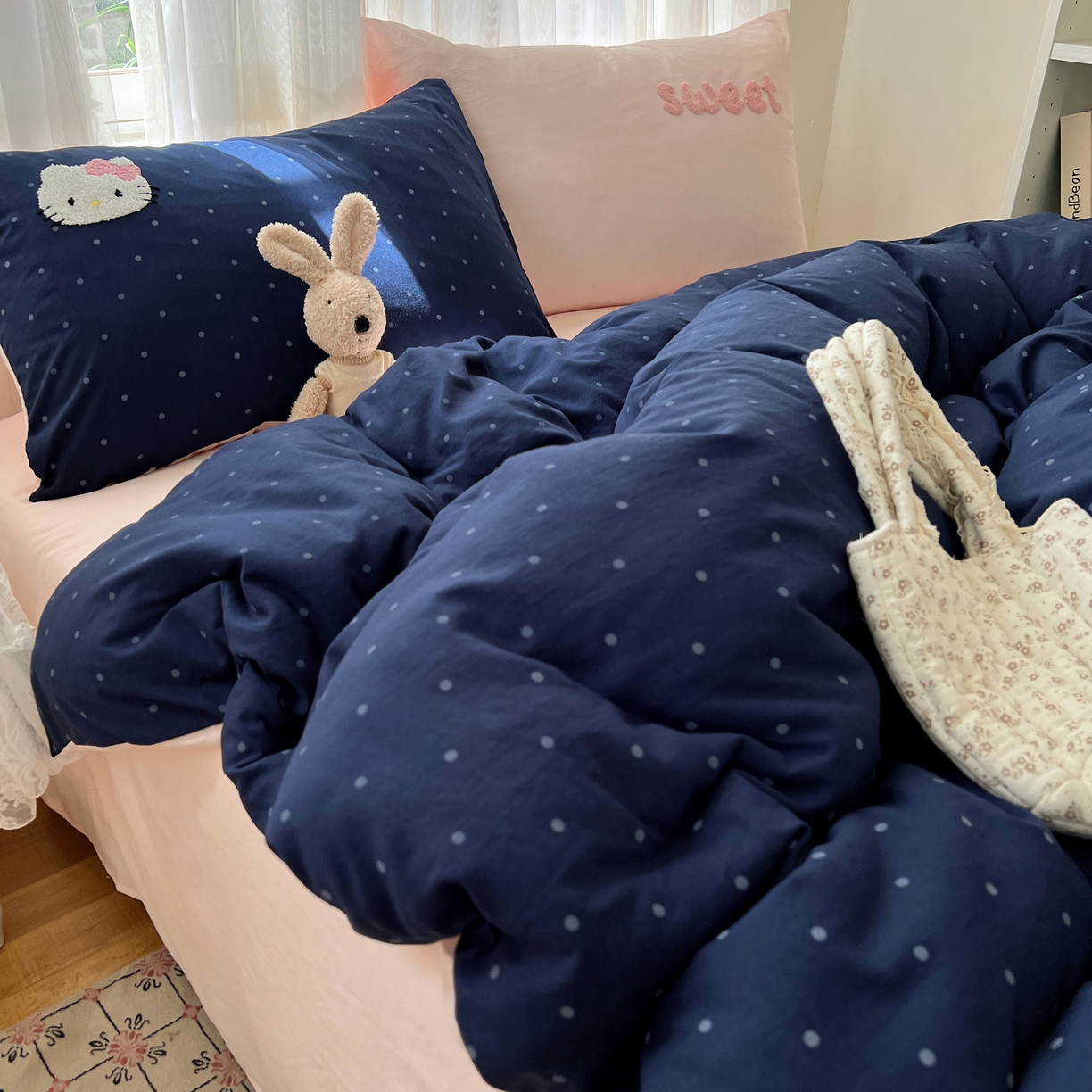 91家纺网 家纺一手货源 找家纺 顾里家纺 2025新款ins可爱毛巾绣云朵棉套件四件套 滑板小猫