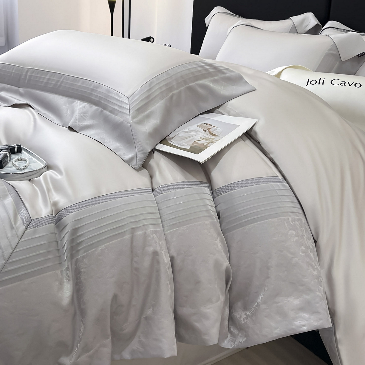 91家纺网 家纺一手货源 找家纺 （总）2025新款秋冬A类贡缎提花长绒棉四件套全棉纯棉轻奢风重工拼接被套纯色床单床笠