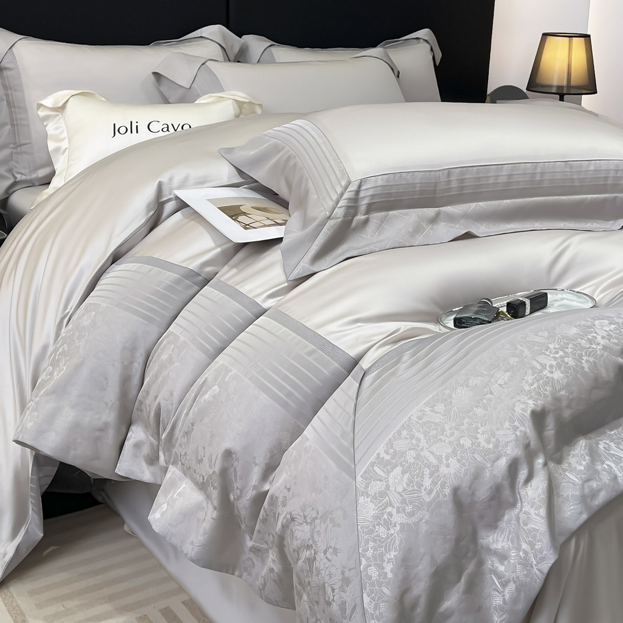 91家纺网 家纺一手货源 找家纺 （总）2025新款秋冬A类贡缎提花长绒棉四件套全棉纯棉轻奢风重工拼接被套纯色床单床笠