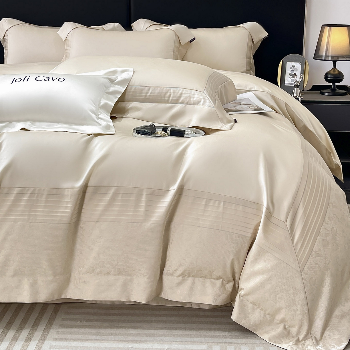 91家纺网 家纺一手货源 找家纺 2025新款秋冬A类贡缎提花长绒棉四件套全棉纯棉轻奢风重工拼接被套纯色床单床笠 莫黛-疏影金