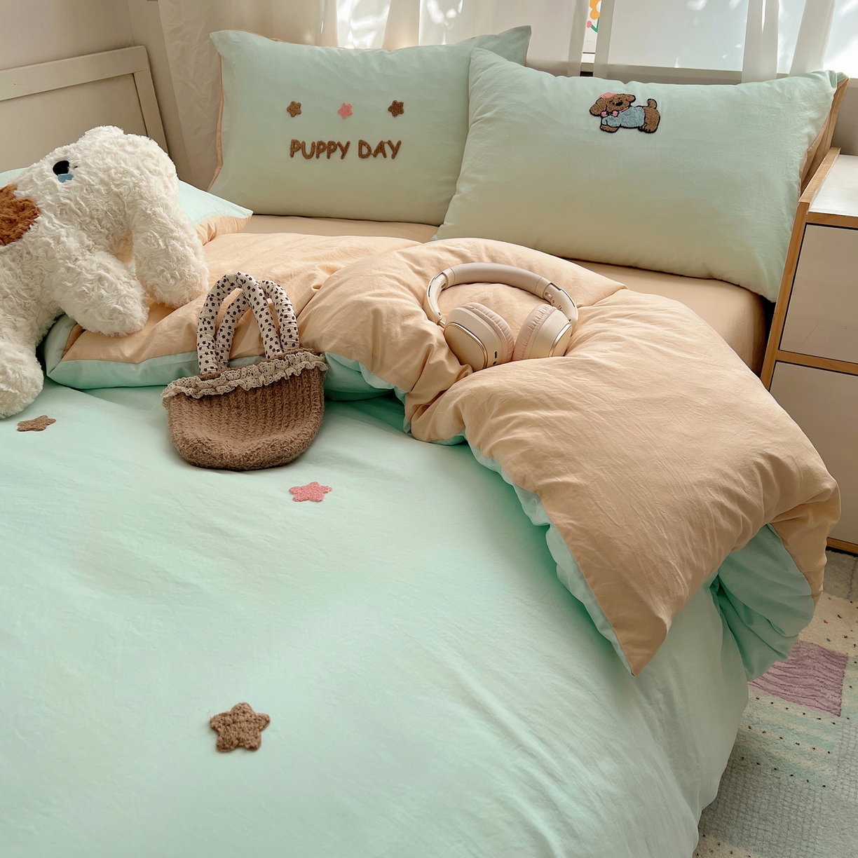 91家纺网 家纺一手货源 找家纺 顾里家纺 2025新款ins可爱毛巾绣云朵棉套件四件套 星星小狗