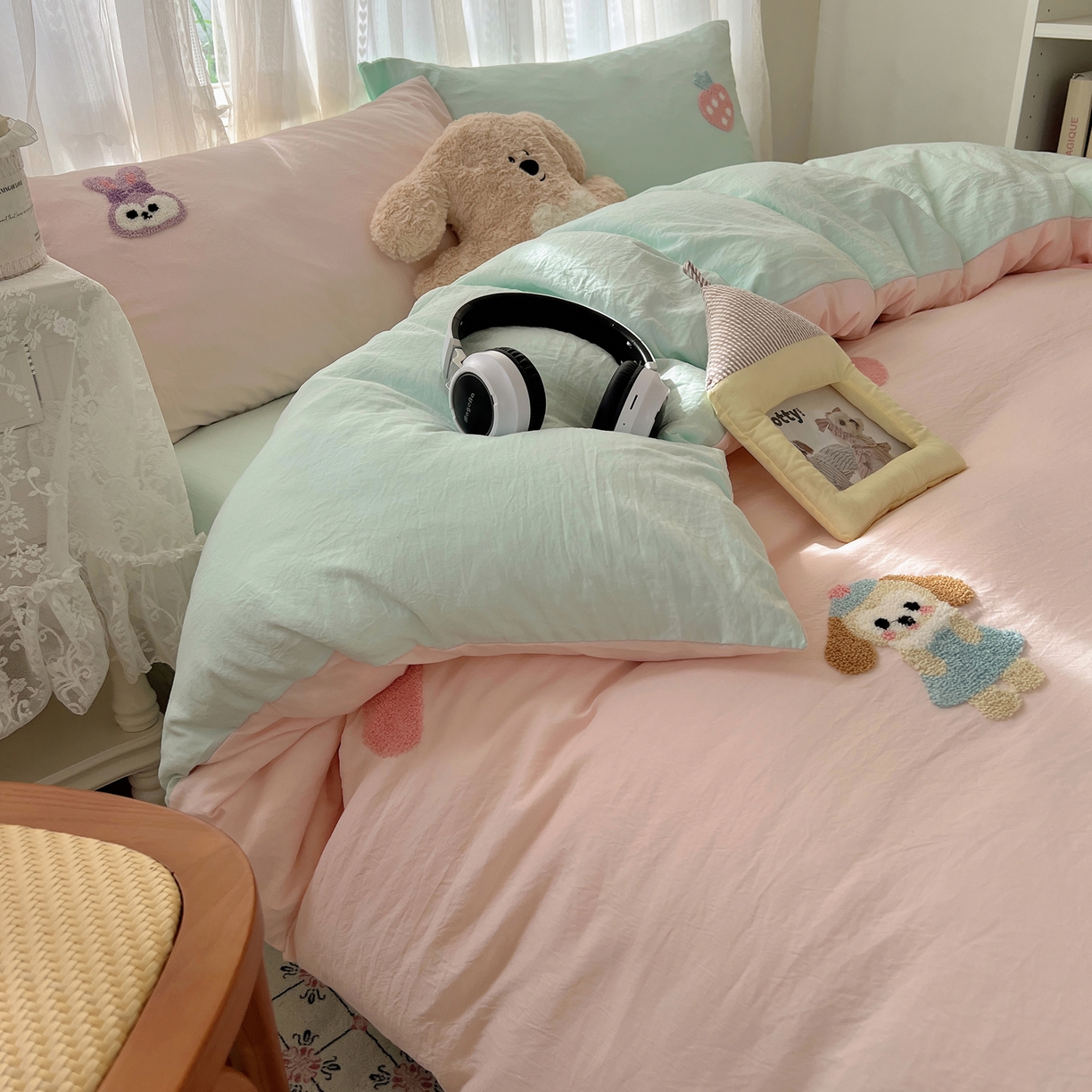 91家纺网 家纺一手货源 找家纺 顾里家纺 2025新款ins可爱毛巾绣云朵棉套件四件套 甜心好友