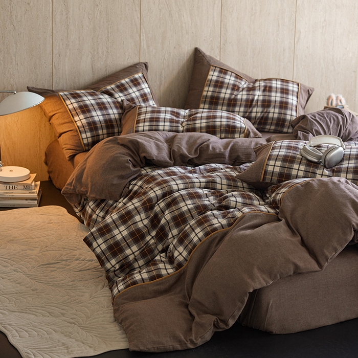 91家纺网 家纺一手货源 找家纺 安莱生活 2025新款全棉纯棉色织宽边磨毛四件套 雾淞