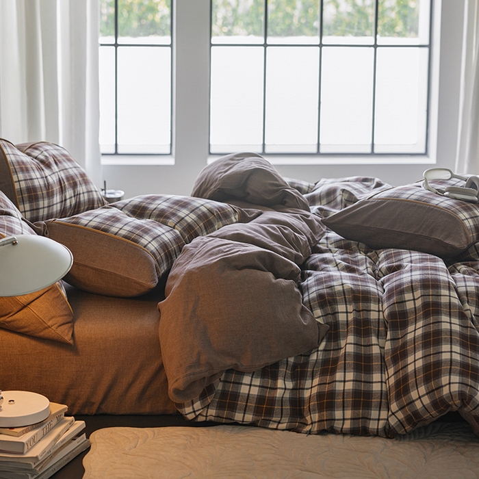 91家纺网 家纺一手货源 找家纺 安莱生活 2025新款全棉纯棉色织宽边磨毛四件套 雾淞