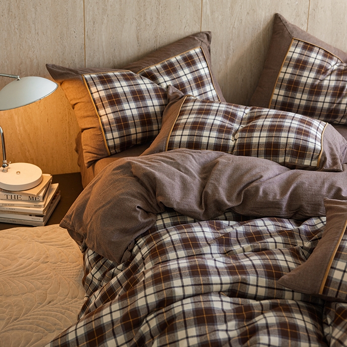 91家纺网 家纺一手货源 找家纺 安莱生活 2025新款全棉纯棉色织宽边磨毛四件套 雾淞