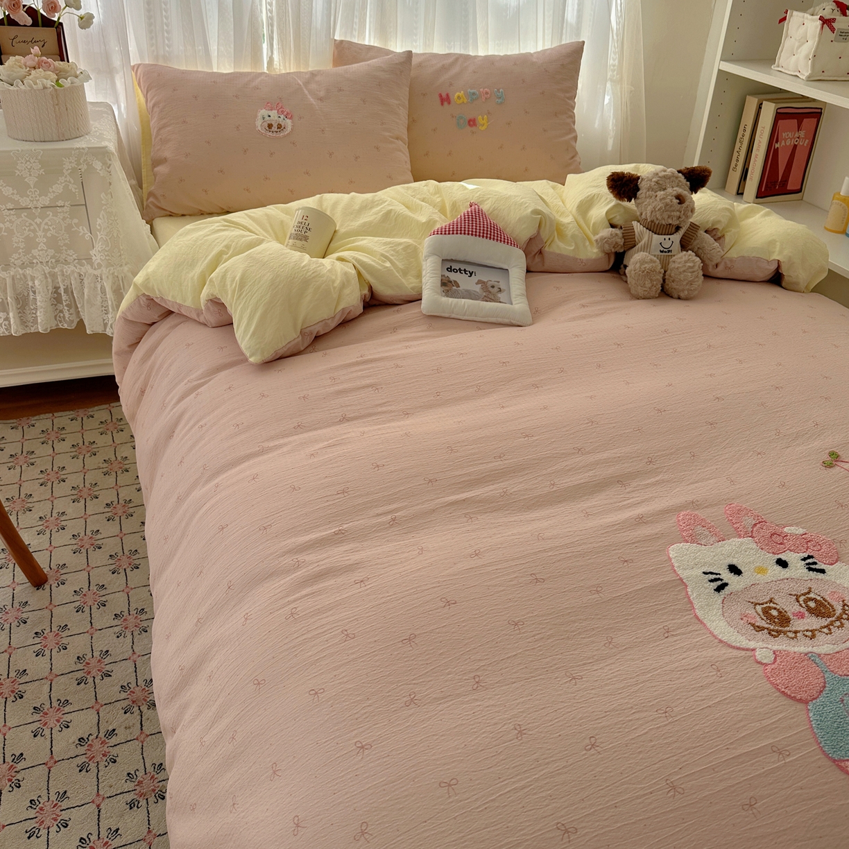 91家纺网 家纺一手货源 找家纺 顾里家纺 2025新款ins可爱毛巾绣云朵棉套件四件套 甜梅梅