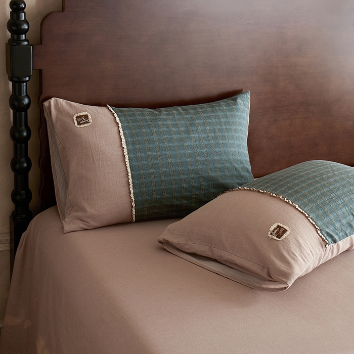 91家纺网 家纺一手货源 找家纺 安莱生活 2025新款全棉纯棉色织磨毛提花格四件套 水云间