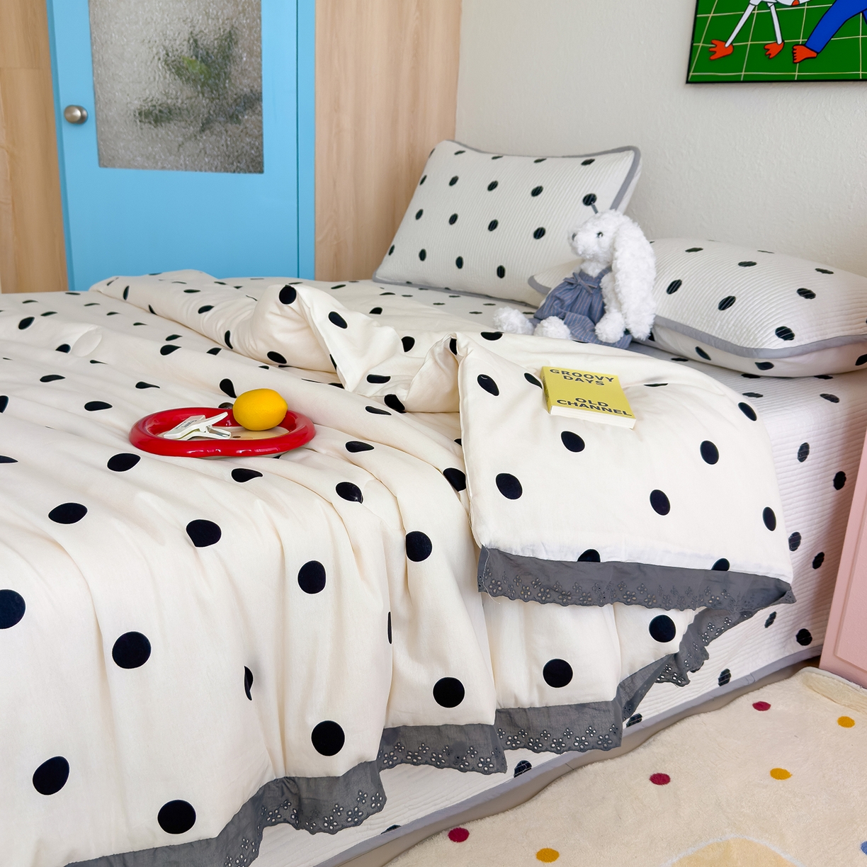 91家纺网 家纺一手货源 找家纺 赫梵茜 2025新款手工缝制踩棉纯棉韩系花边慵懒又高级双面纯棉印花春秋被被子被芯 奶油波点