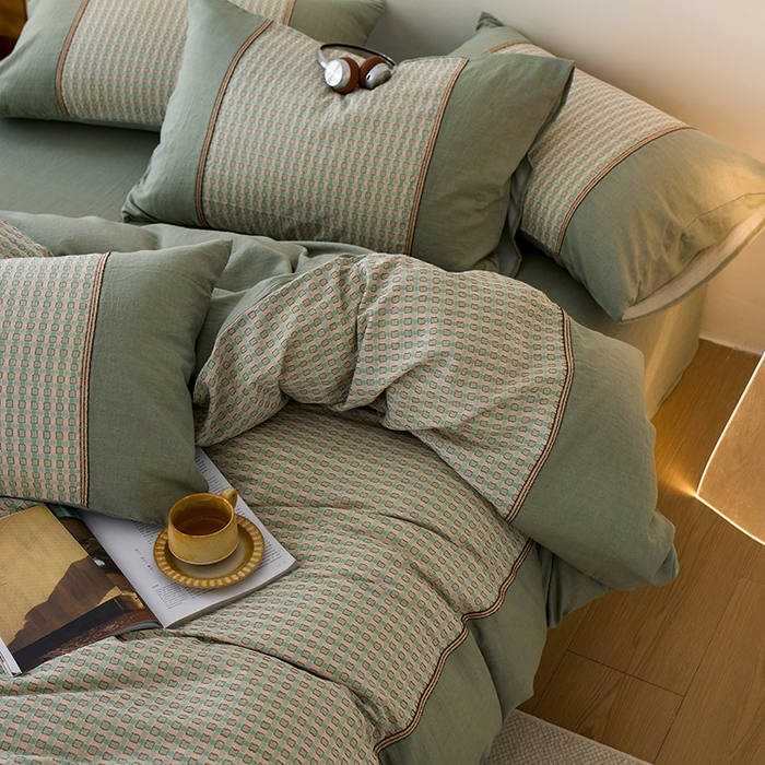 91家纺网 家纺一手货源 找家纺 安莱生活 2025新款全棉纯棉色织磨毛四件套 小格纹-青漾