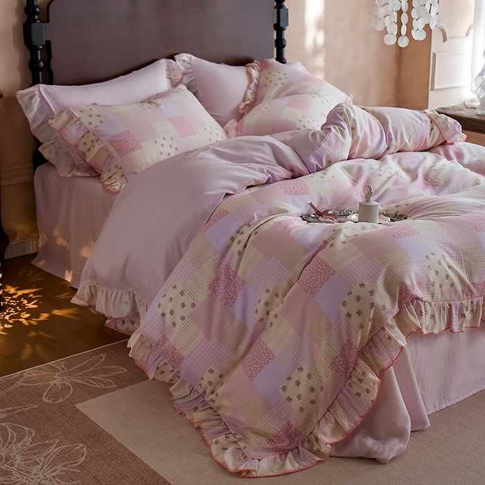 91家纺网 家纺一手货源 找家纺 安莱生活 2025新款全棉纯棉双层纱花边款四件套 雾中花