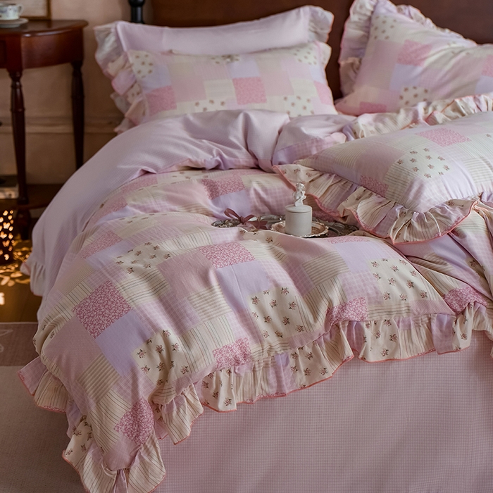 91家纺网 家纺一手货源 找家纺 安莱生活 2025新款全棉纯棉双层纱花边款四件套 雾中花