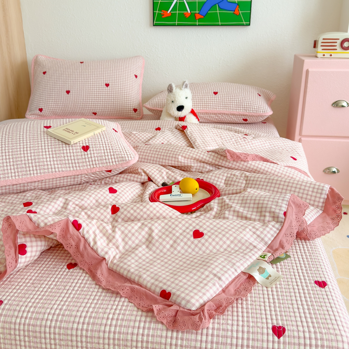 91家纺网 家纺一手货源 找家纺 赫梵茜 2025新款高温砂洗全棉床盖单品床盖床盖单件床盖三件套【可搭配同款春秋被】 格子爱心粉