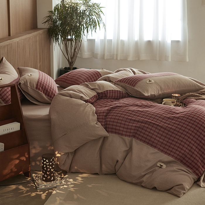 91家纺网 家纺一手货源 找家纺 安莱生活 2025新款全棉纯棉色织磨毛简逸格调四件套 恬梦格