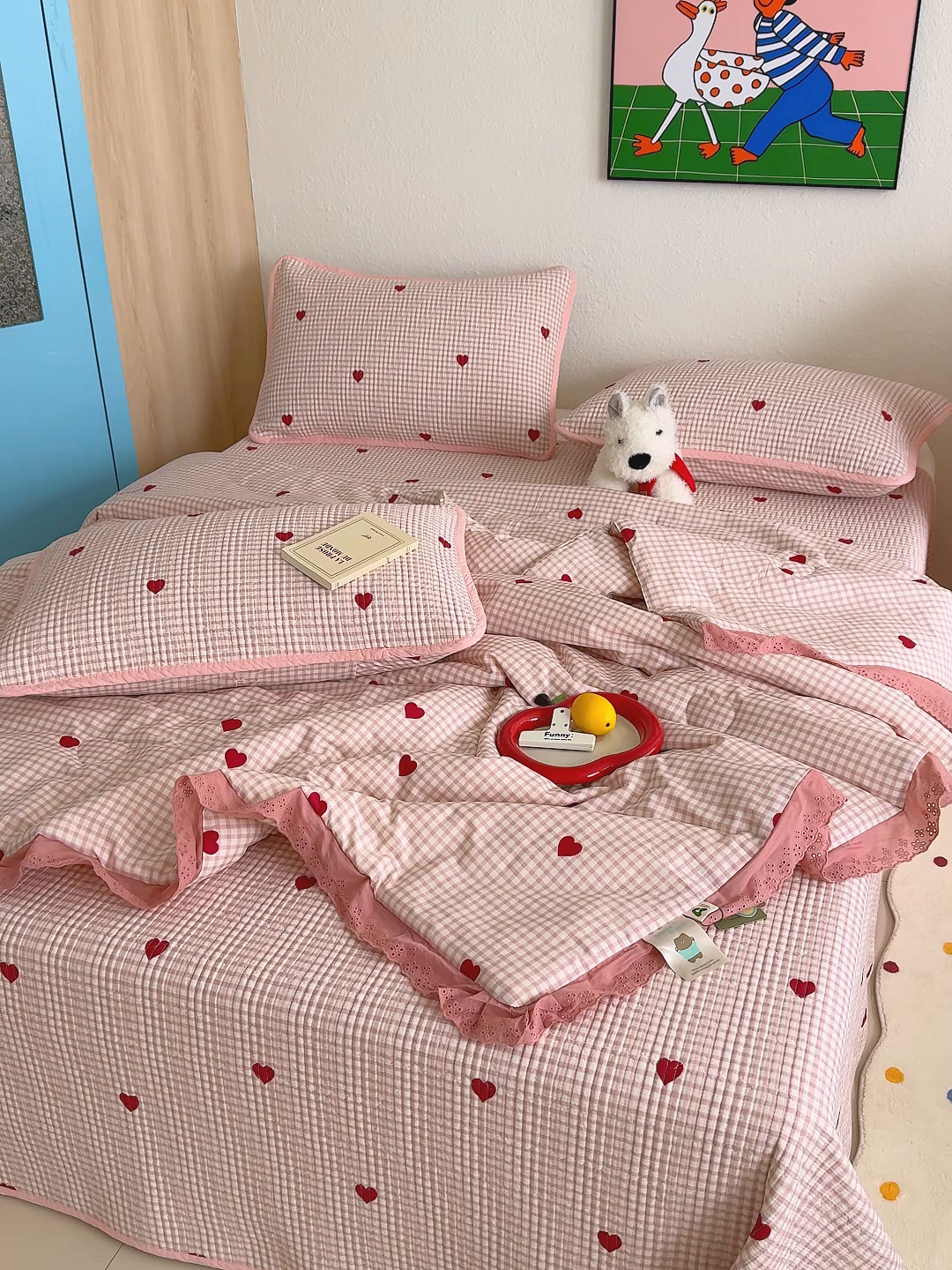 91家纺网 家纺一手货源 找家纺 赫梵茜 2025新款高温砂洗全棉床盖单品床盖床盖单件床盖三件套【可搭配同款春秋被】 格子爱心粉