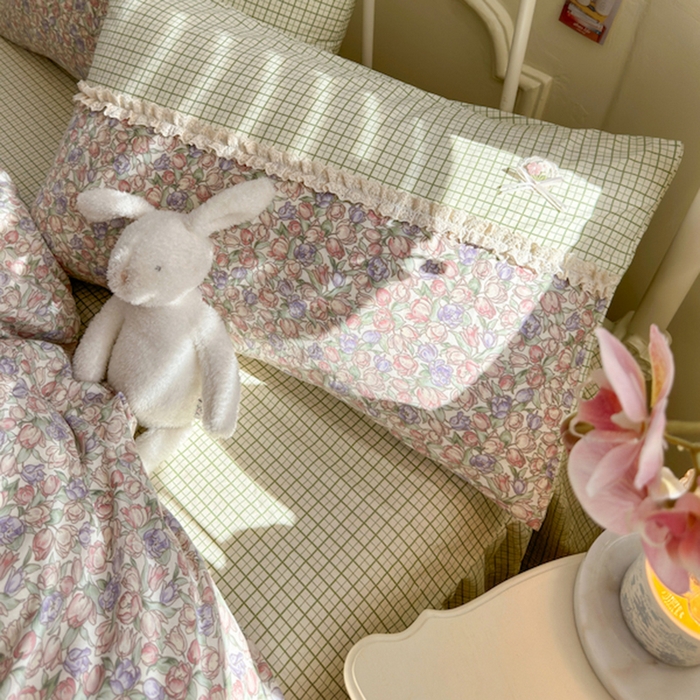 91家纺网 家纺一手货源 找家纺 安莱生活 2025新款全棉纯棉小碎花刺绣花边款四件套 小确幸