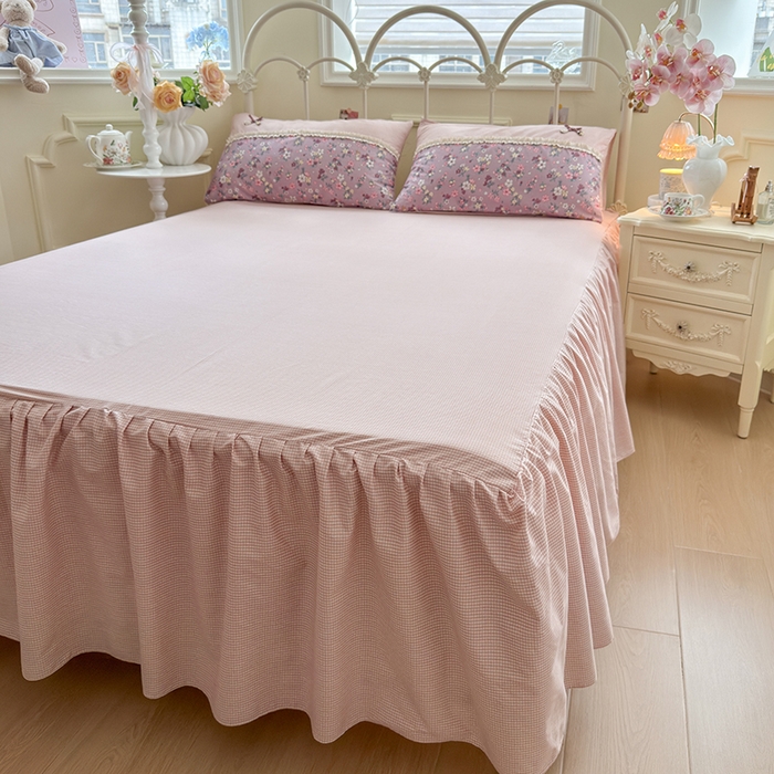 91家纺网 家纺一手货源 找家纺 安莱生活 2025新款全棉纯棉小碎花刺绣花边款四件套 紫萝梦