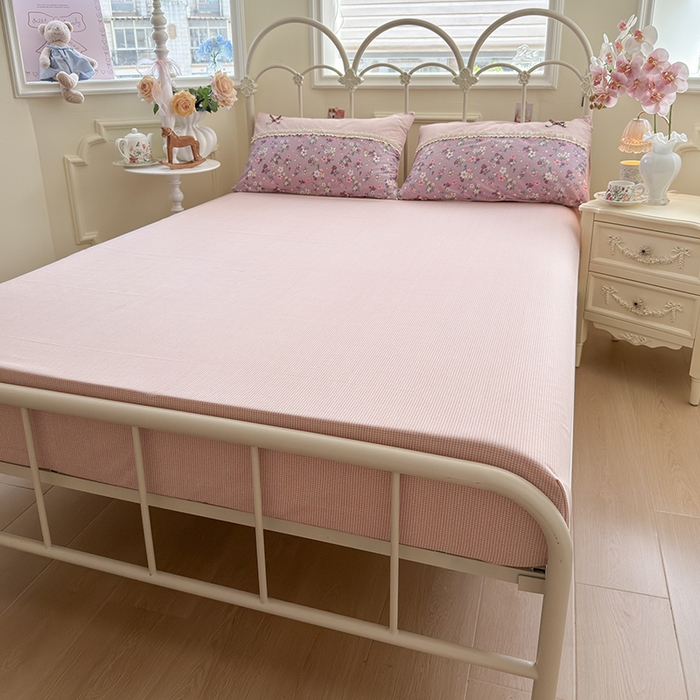 91家纺网 家纺一手货源 找家纺 安莱生活 2025新款全棉纯棉小碎花刺绣花边款四件套 紫萝梦