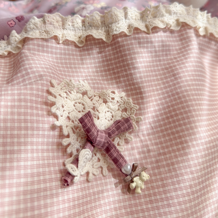 91家纺网 家纺一手货源 找家纺 安莱生活 2025新款全棉纯棉小碎花刺绣花边款四件套 紫萝梦