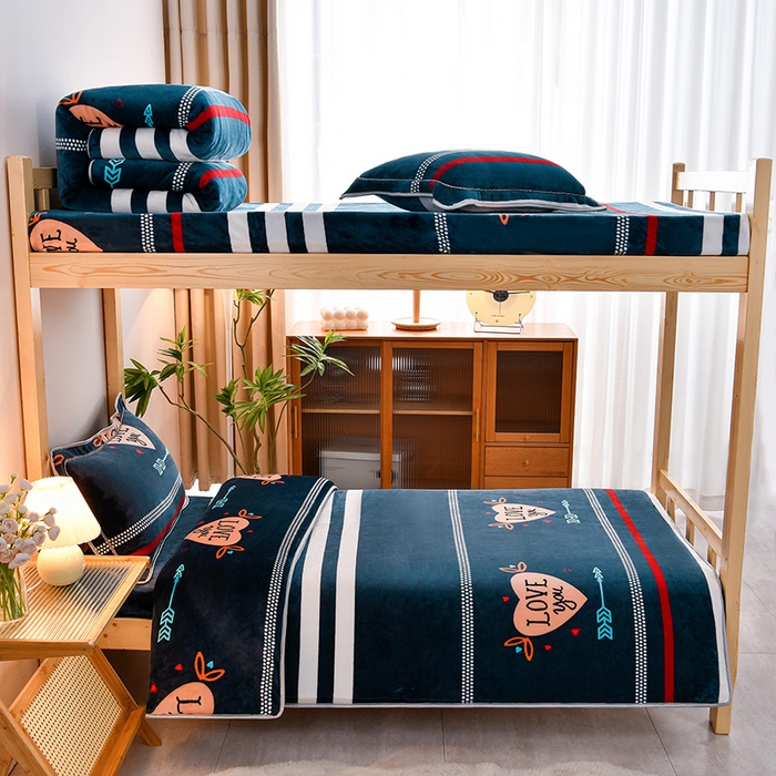 91家纺网 家纺一手货源 找家纺 （总）牵梦萦 2025新款牛奶绒学生三件套