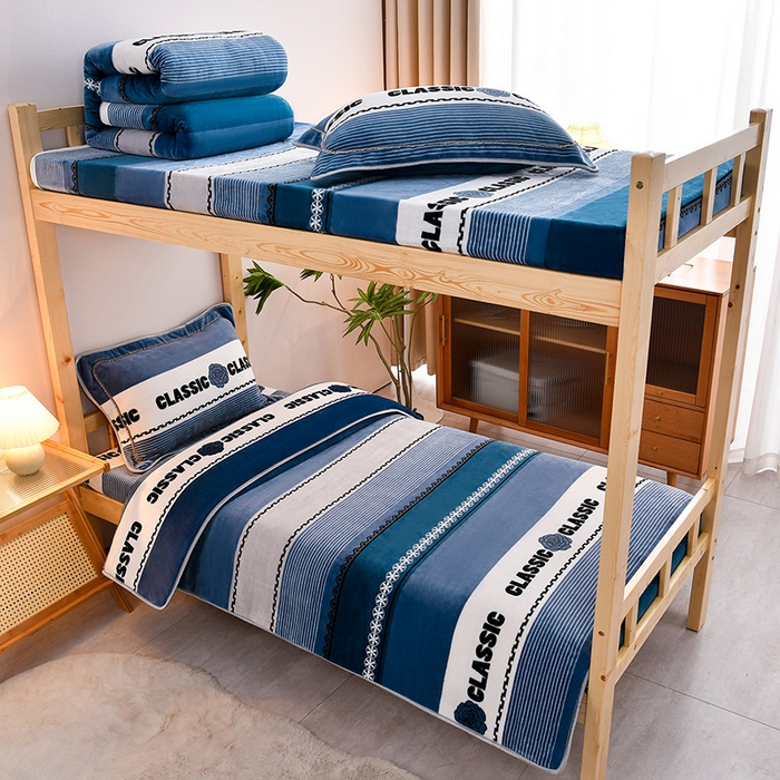 91家纺网 家纺一手货源 找家纺 牵梦萦 2025新款牛奶绒学生三件套 夏兰