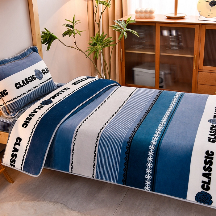 91家纺网 家纺一手货源 找家纺 牵梦萦 2025新款牛奶绒学生三件套 夏兰